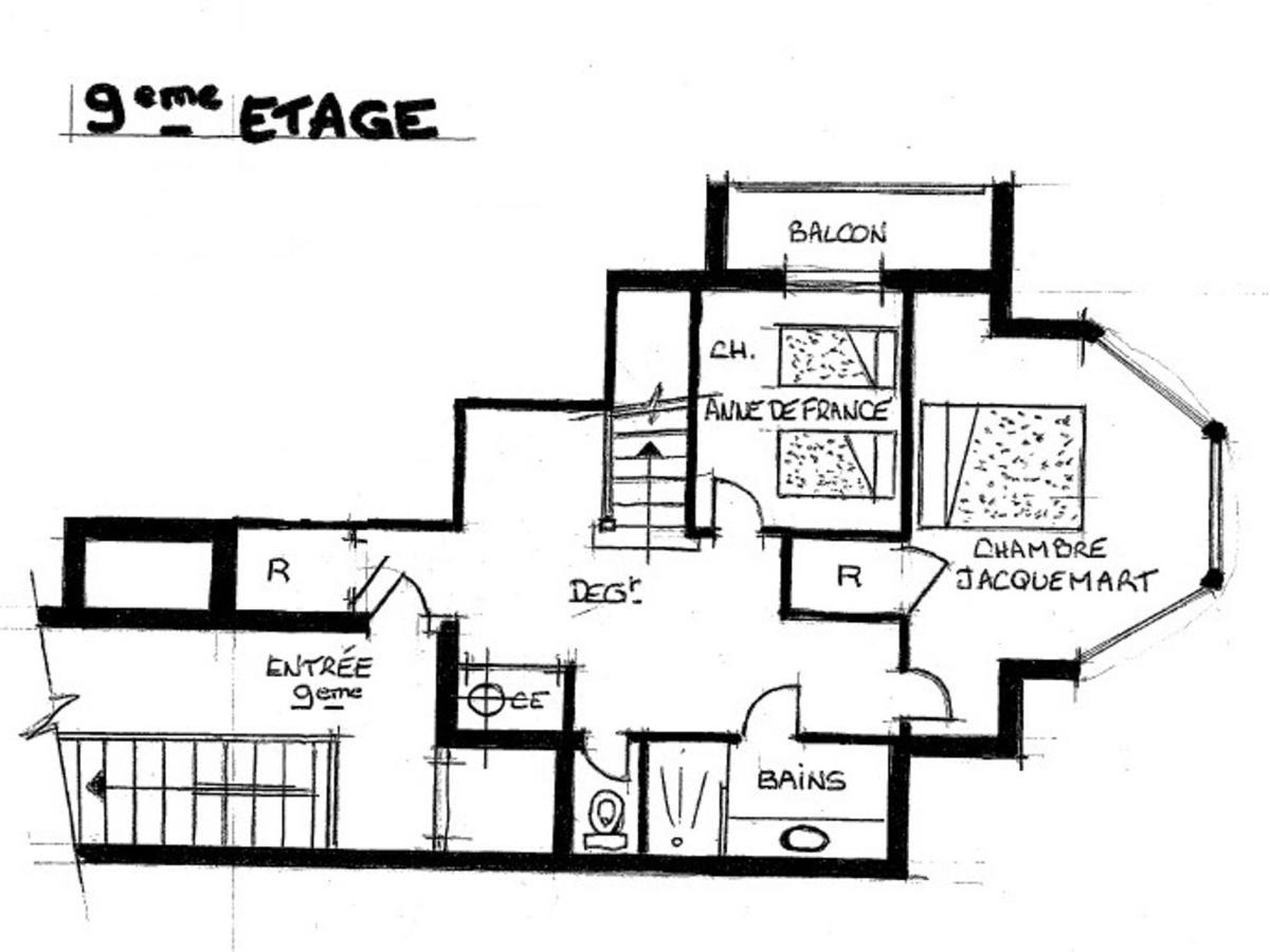 Appartement Panoramique Au Centre De Moulins Avec Terrasse, 2 Chambres, Et Equipements Modernes - Fr-1-489-412 Exteriör bild